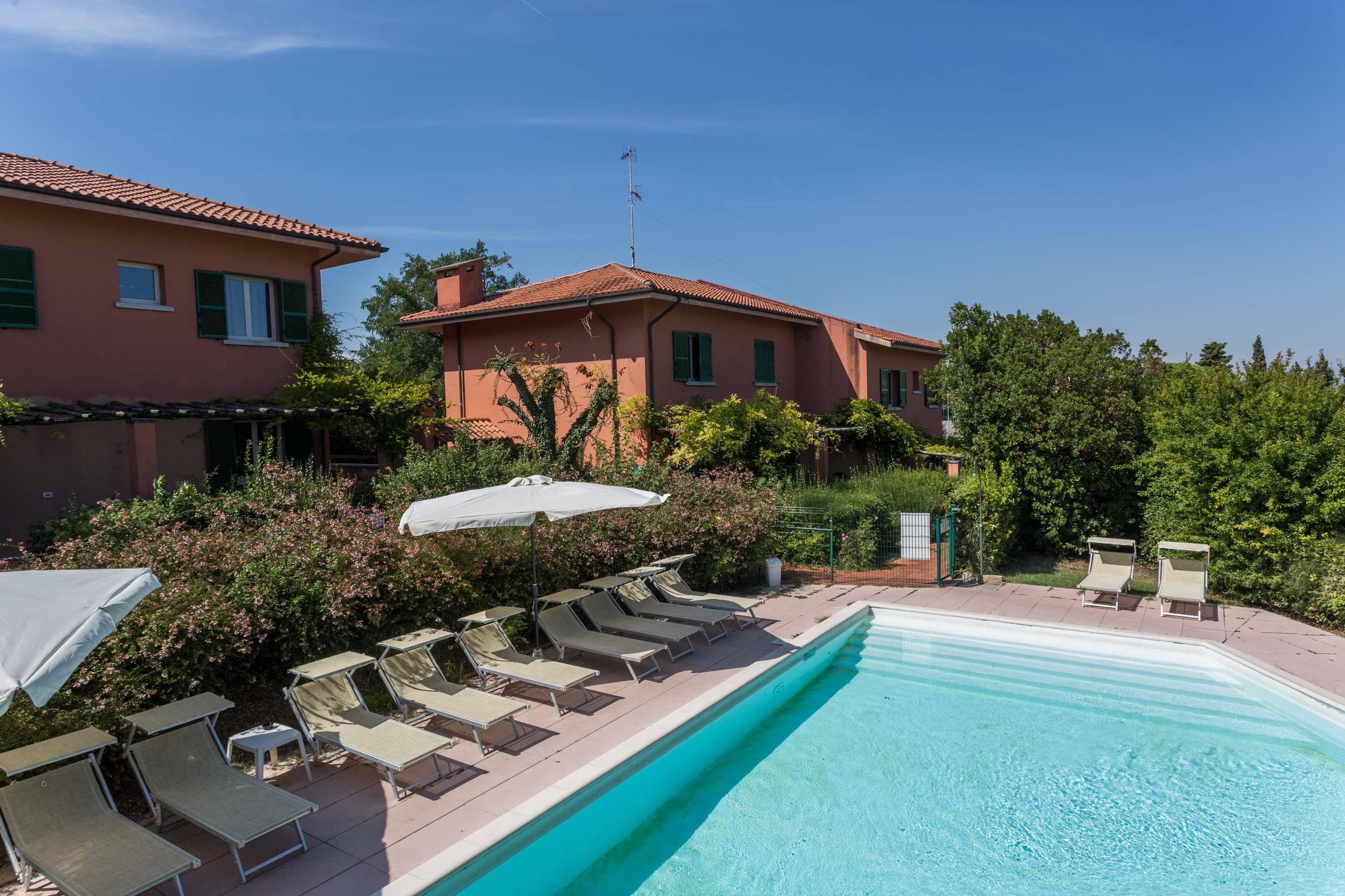 Residenze Al Colle Dei Pini Aparthotel Riccione Exterior foto