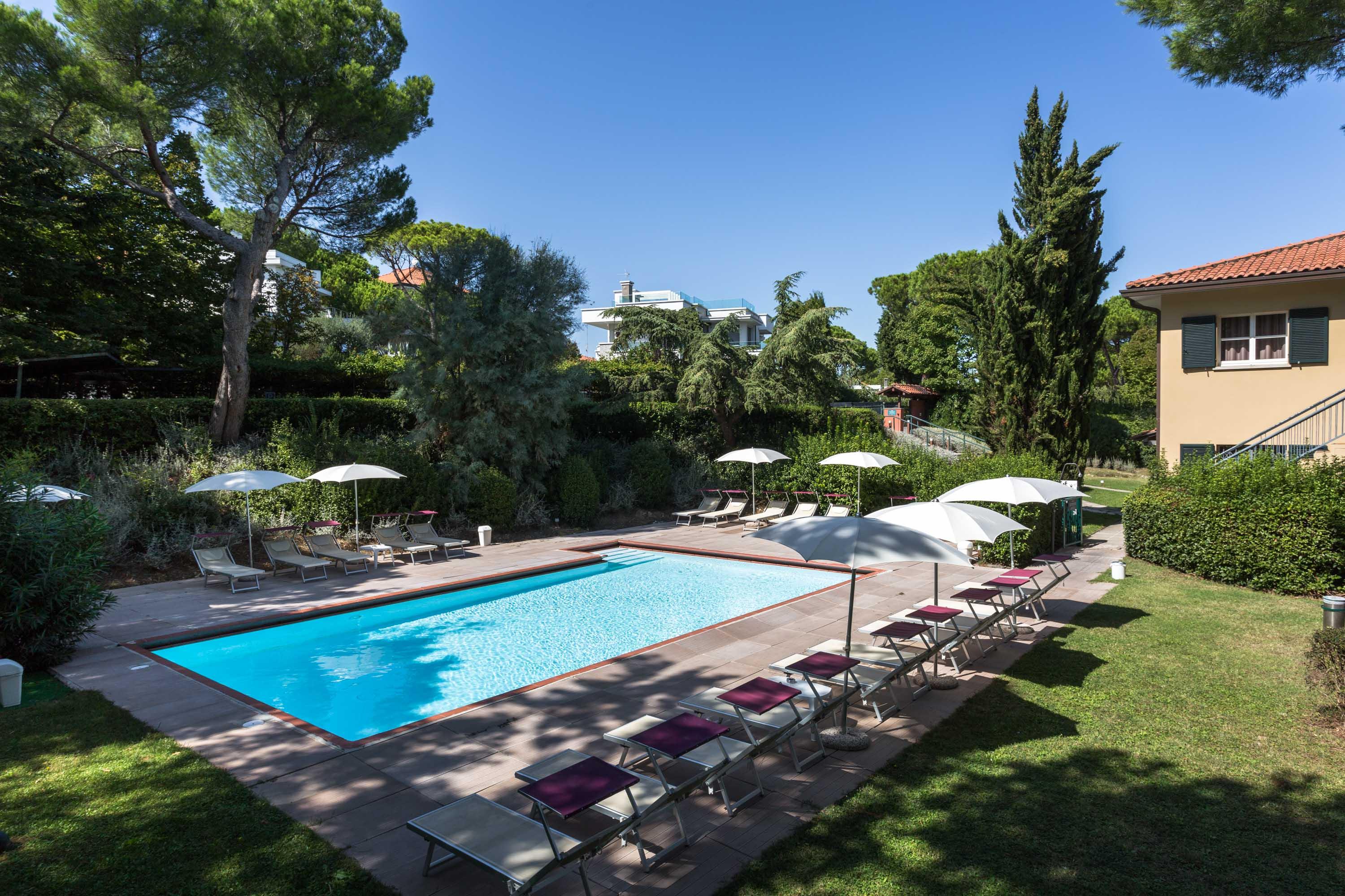 Residenze Al Colle Dei Pini Aparthotel Riccione Exterior foto