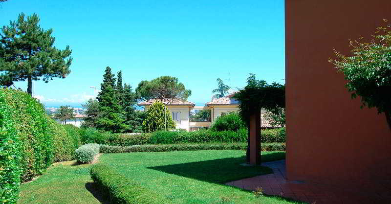 Residenze Al Colle Dei Pini Aparthotel Riccione Exterior foto